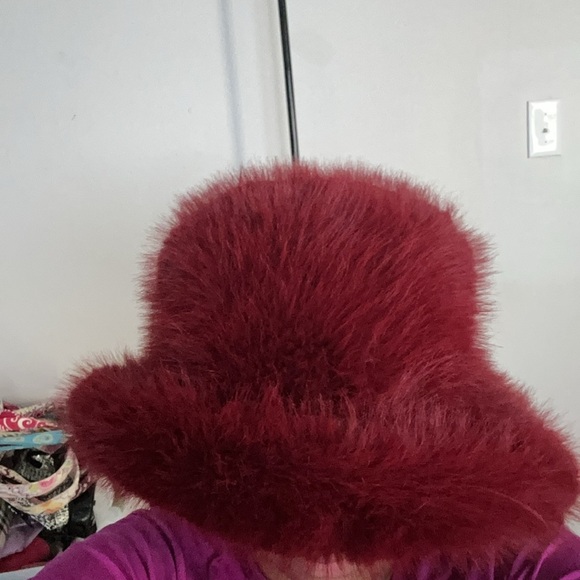 Accessories - Red Oversize Bucket Old NYC style Hat